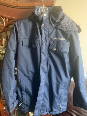 COLUMBIA SPORTSWEAR COMPANY  THERMAL COIL LADIES JACKET SIZE S